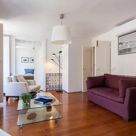 Correeiros Downtown Duplex & Deluxe *